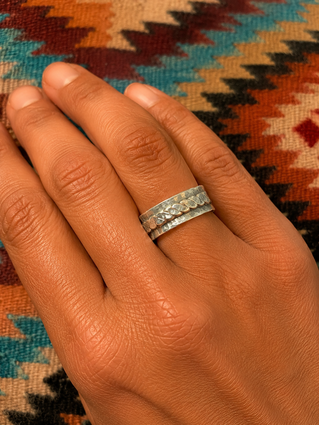 Sterling silver band with twist wire