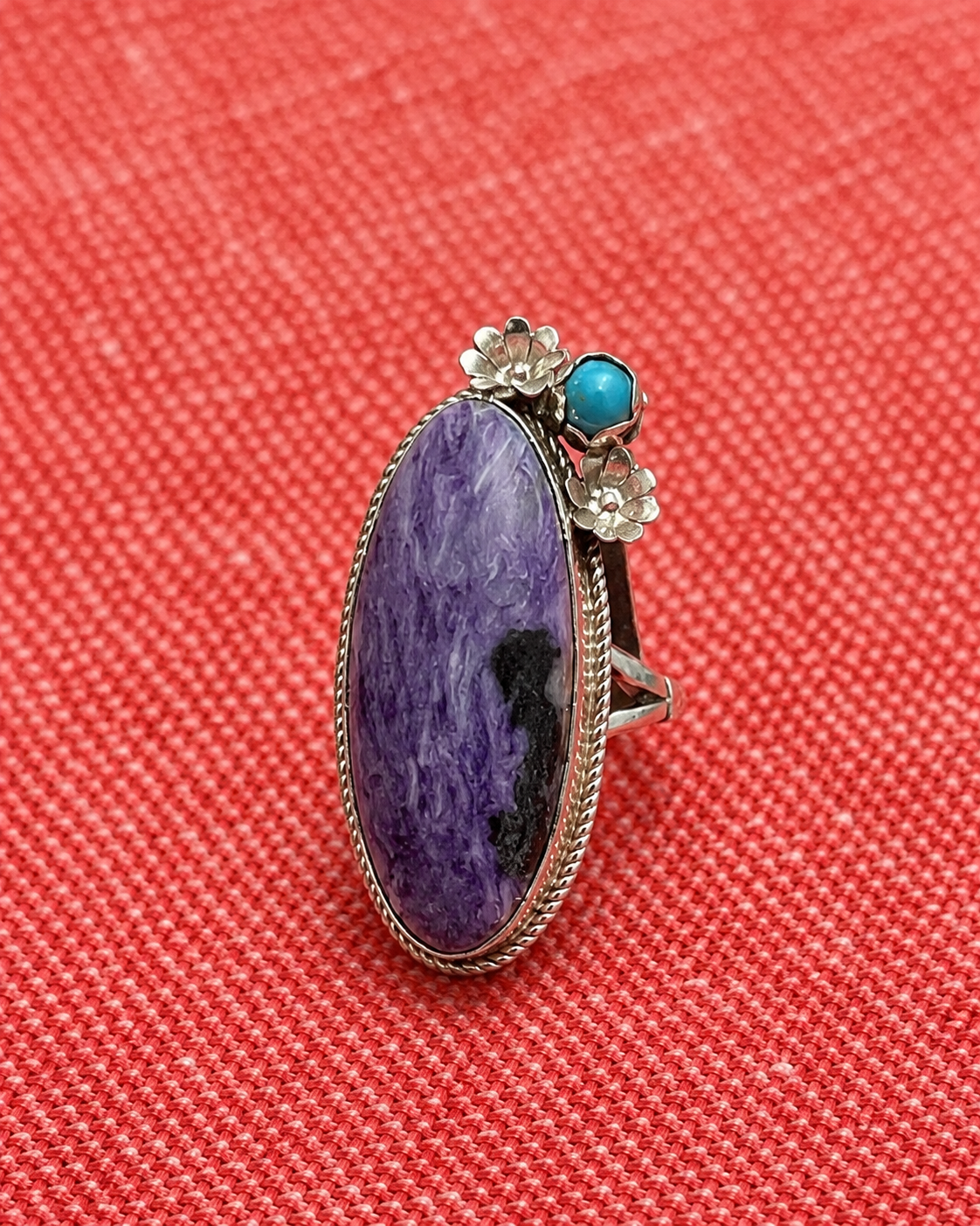 Ladies Chariote Sterling silver ring