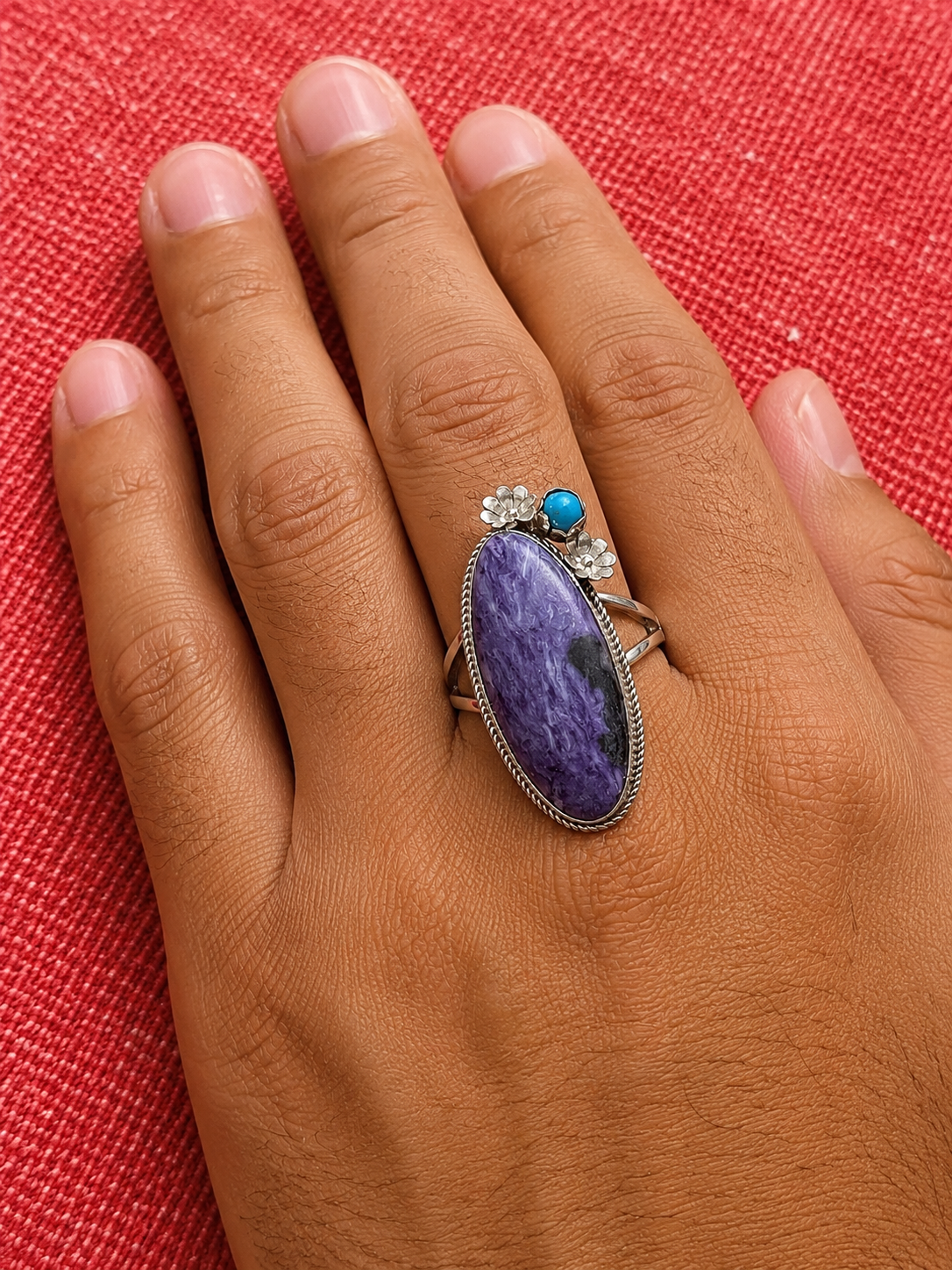 Ladies Chariote Sterling silver ring